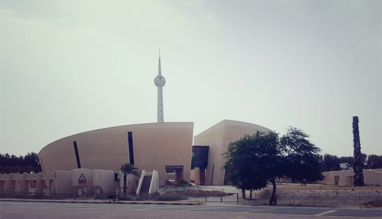نصب ميثاق البحرين الوطني هو نصب تذكاري في البحرين، هو أحد أكبر المعالم الثقافية في البحرين