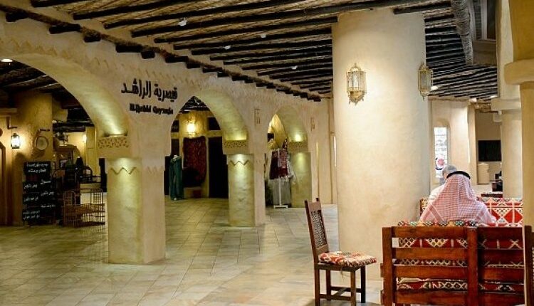 تشتهر قيصرية الراشد بانها من أهم متاحف الخبر