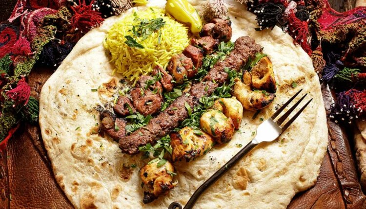 مطعم الشامي في بانكوك هو مطعم متخصص يقدم المأكولات الشرق أوسطية الأصيلة، في قلب المنطقة التجارية في بانكوك