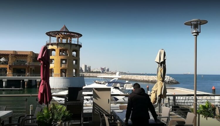 مطعم هامور الكوت من ضمن مطاعم مجمع الكوت الفحيحيل