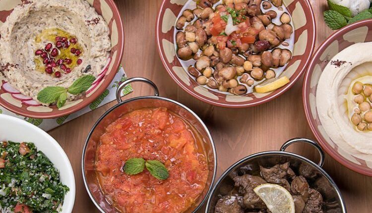 مطعم ليالي زمان افضل مطعم بالخبر