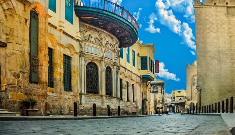 شارع المعز لدين الله الفاطمي افضل الاماكن السياحية في القاهرة