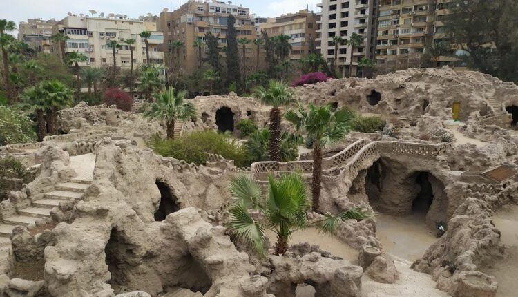 حديقة الاسماك من افضل اماكن السياحة في القاهرة