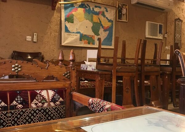 باب بخوخة الخبر مول