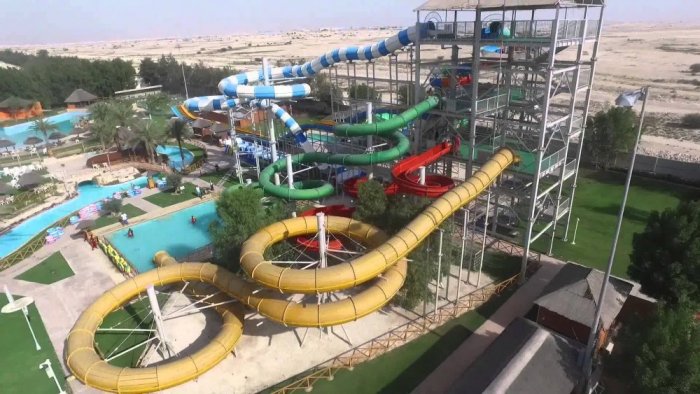 منتزه اكوا بارك جدة المائي من أكبر وافضل ملاهي في جدة للأطفال