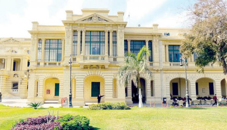 متحف قصر عابدين من اجمل متاحف القاهرة