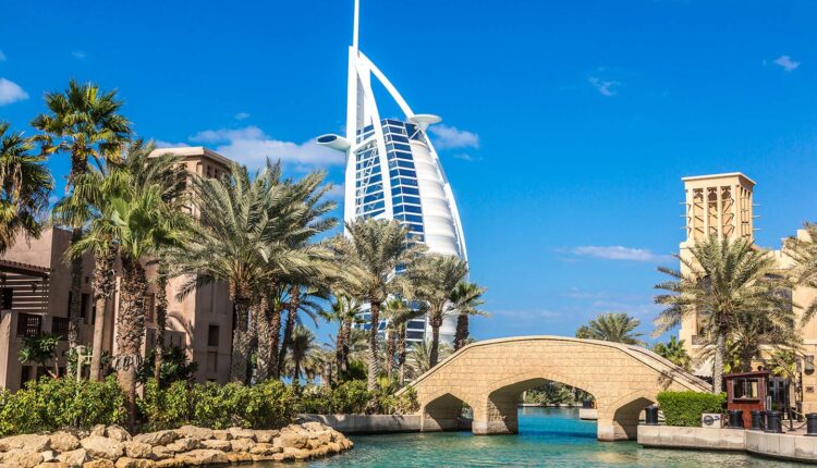 مدينة جميرا دبي من أجمل المنتجعات السياحية 
