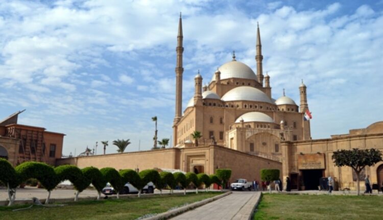 جامع محمد علي من المعالم السياحية بالقاهرة