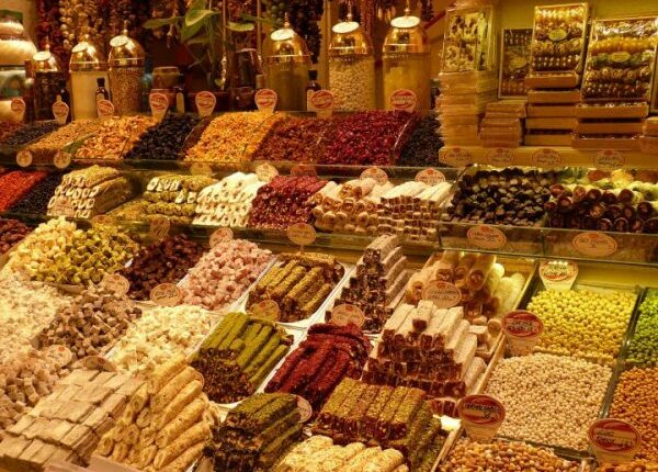 سوق بشكتاش إسطنبول