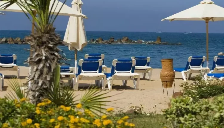 شاطىء الزهور الإسكندرية