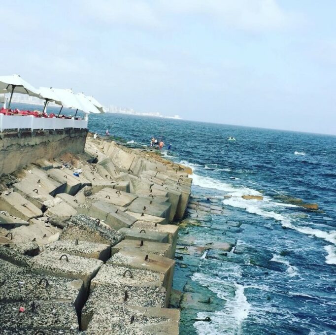 شاطئ كليوباترا الإسكندرية من أحسن شواطئ في الإسكندرية