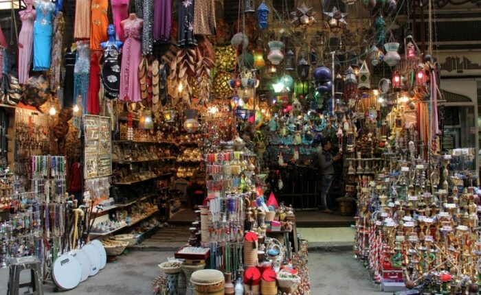 سوق زنقة الستات الإسكندرية
