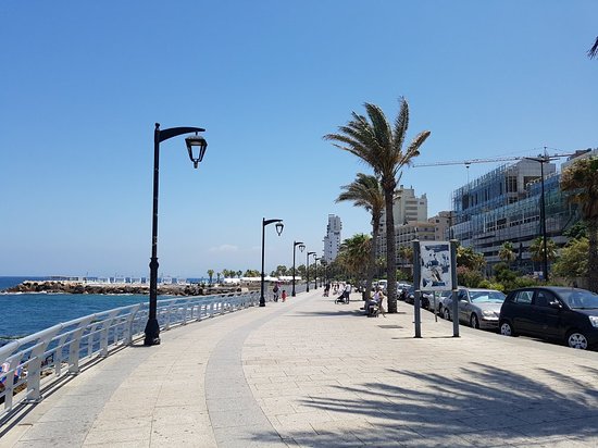 كورنيش بيروت