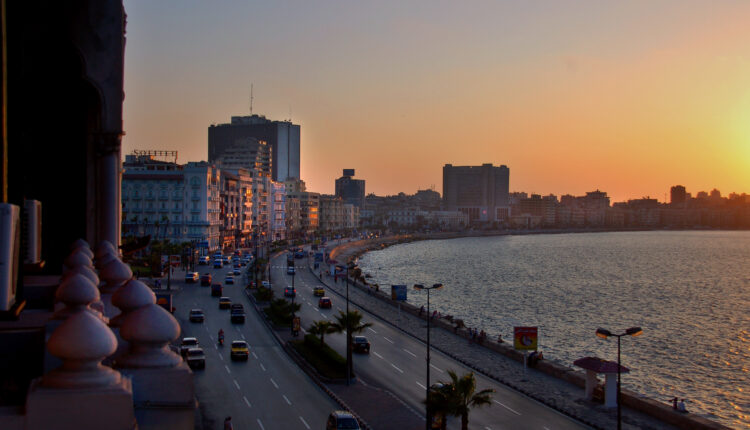شاطئ كليوباترا الإسكندرية