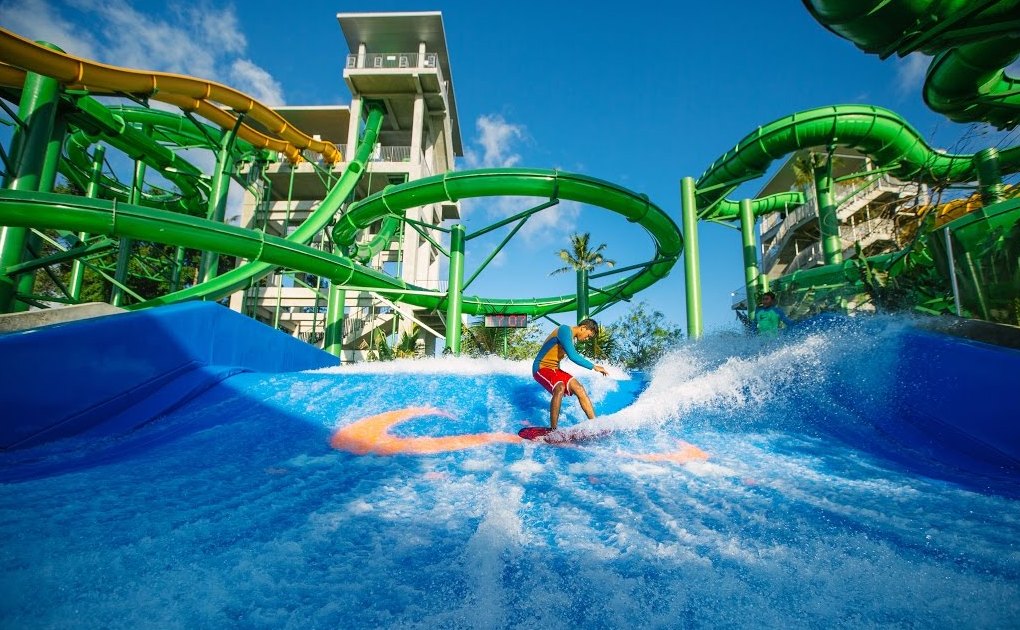 ملاهي ووتر بوم المائية جاكرتا هي من أماكن سياحية المميزة في جاكرتا للعوائل