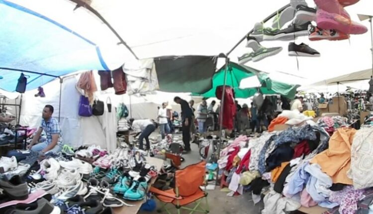 sunday market beirut 2