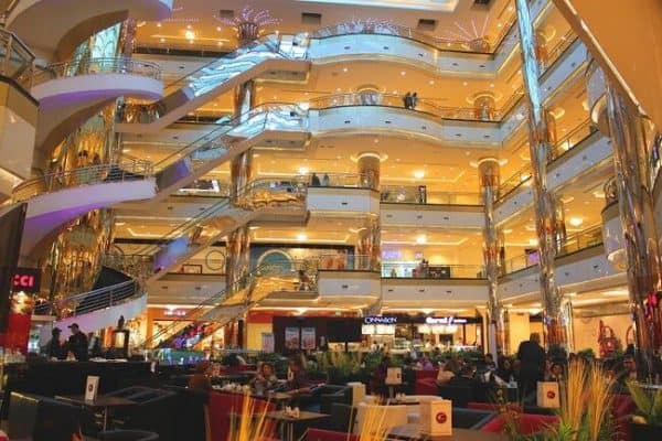طلق على مول سنتر الفلكي الإسكندرية  بأنه من أشهر واحسن المولات بالاسكندرية 