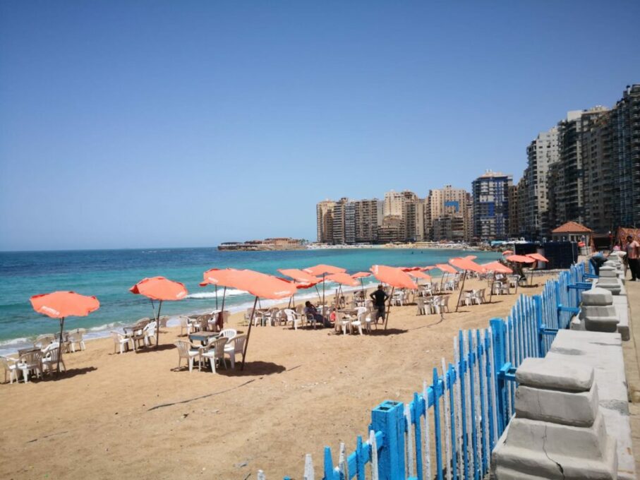 أحد اغلى شواطئ في الإسكندرية.