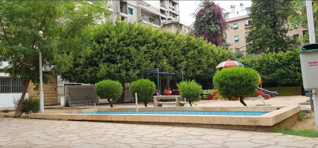 حديقة اليسوعية بيروت من أشهر أماكن سياحية في بيروت للأطفال
