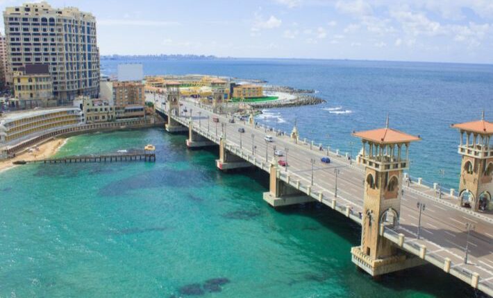 شاطئ ستانلي الإسكندرية