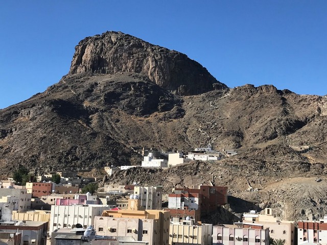 جبل النور مكة من أقدس مزارات مكة