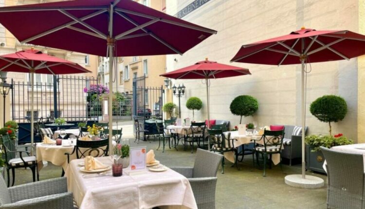 مطعم لوينبراو بادن بادن
