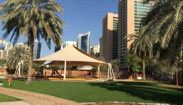 حديقة العاصمة أبوظبي من أكبر حدائق مدينة أبوظبي