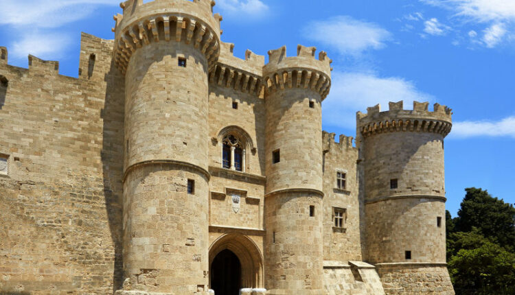 قصر السيد الاكبر لفرسان رودس