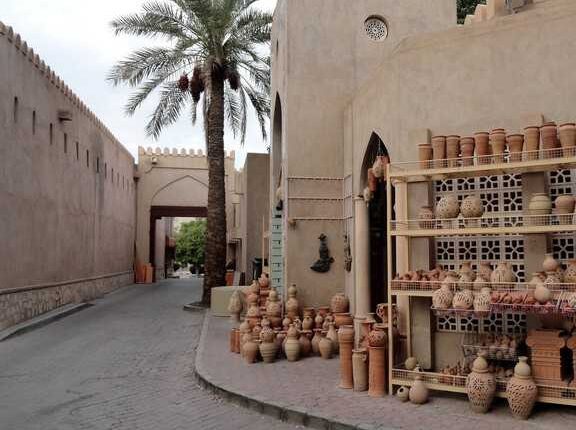 سوق الحرفيين صحار