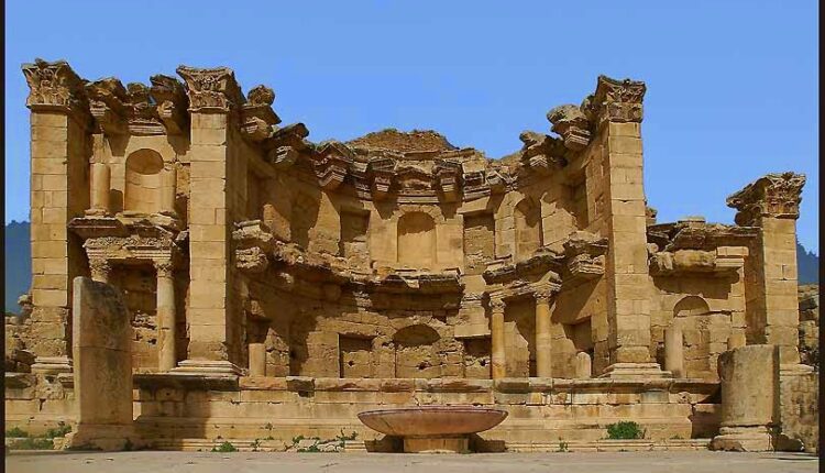 أعرق مواقع سياحية في الأردن سبيل الحوريات الأردن