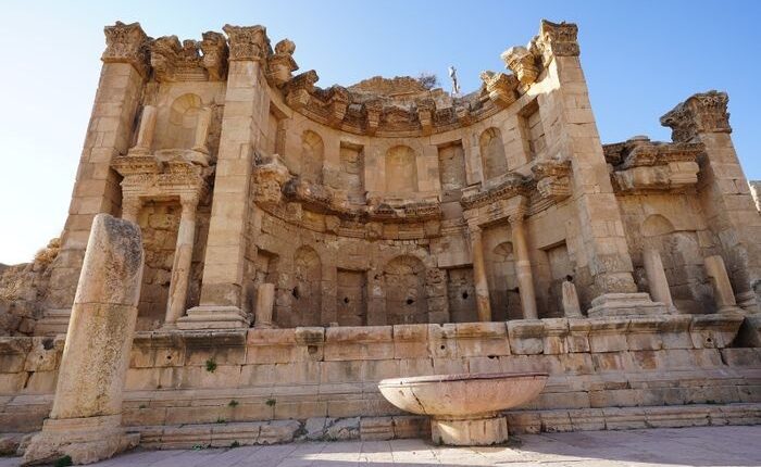 سبيل الحوريات الأردن