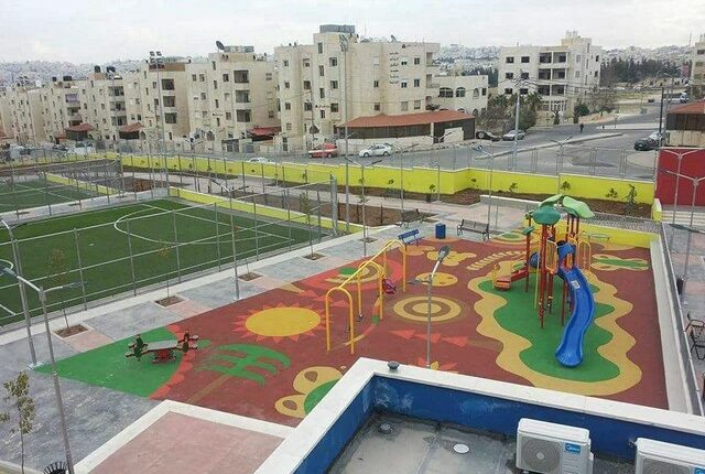حديقة زها الزهور من أماكن ترفيهية في عمّان الأردن للأطفال