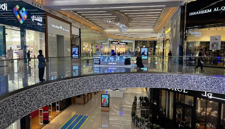 شويخ مول العقبة