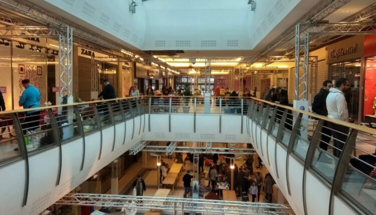 مول انسباش من أماكن التسوق في بروكسل