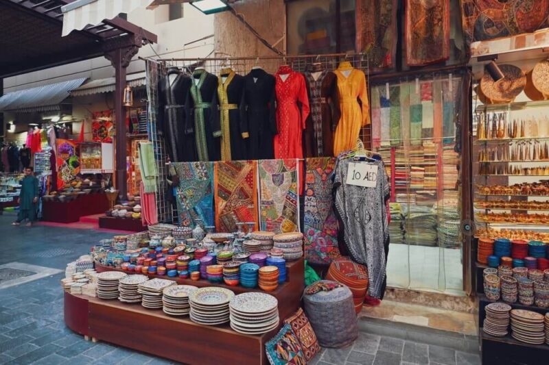 سوق الجمعة الفجيرة من أسواق الفجيرة الرخيصة

