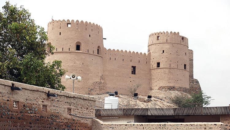 قلعة الفجيرة من أفضل الاماكن السياحية في الفجيرة